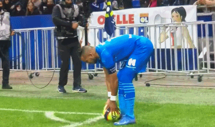 球报：国安中场古加无意续约，打算重返欧洲赛场