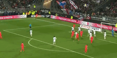 西媒：恩德里克将在12月26日加盟里昂，有望1月4日首秀（据西班牙媒体，恩德里克将于12月26日加盟里昂，预计1月4日迎来首秀）