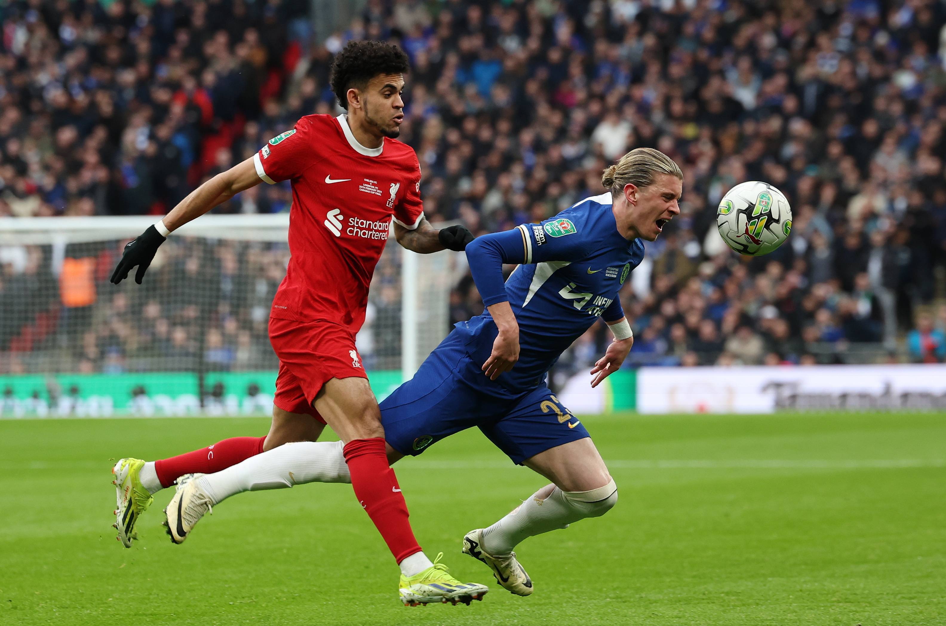 格局！吕文君社媒：不只是海港的三连冠，更是上海的三连冠（吕文君社媒发声：三连冠不只属于海港，更属于上海）