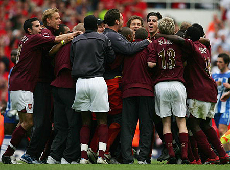 大逆转！阿根廷男排险胜芬兰 国际排联发文致敬德切科 世锦赛创纪录