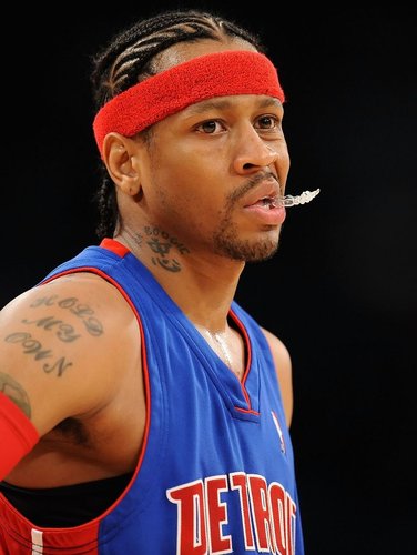 奥尔莫：来巴萨后我遇到了很多问题，一直在改进看不见的方面（奥尔莫：加盟巴萨后挑战不断，我一直在打磨外界看不见的细节）