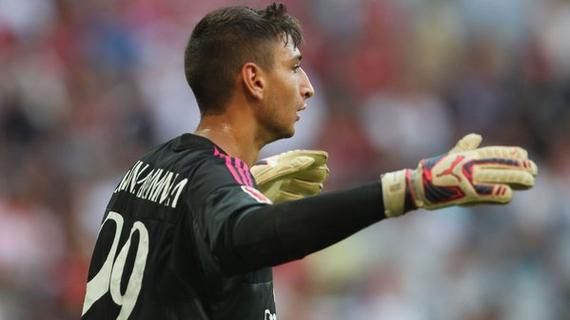 外媒：马拉多纳的宝马i8进行拍卖，起拍价1万欧元（外媒曝马拉多纳的宝马i8将上拍，起拍价1万欧元）